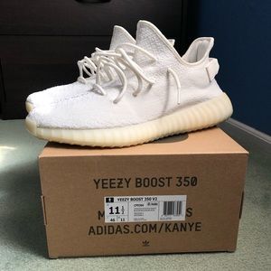 ❗️SOLD❗️Adidas Yeezy 350 Boost Triple White/Cream